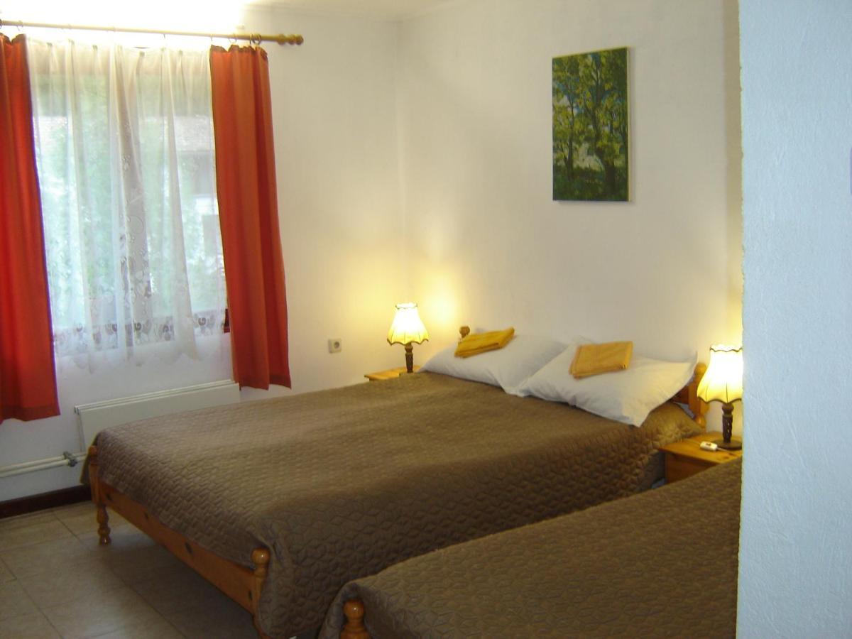 Holiday Home Tanevi Trjavna Buitenkant foto